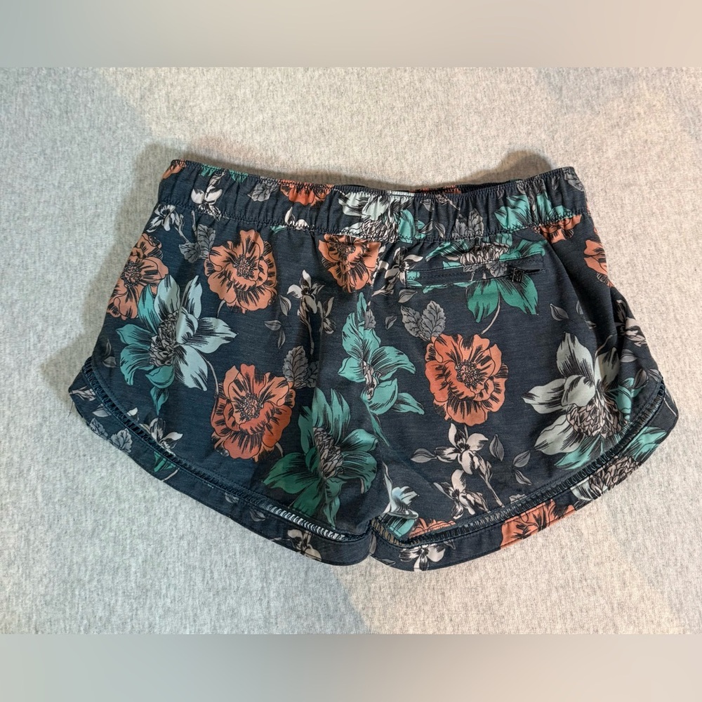 prAna Women’s Mariya Board Shorts 🌊 - Picture 7 of 9